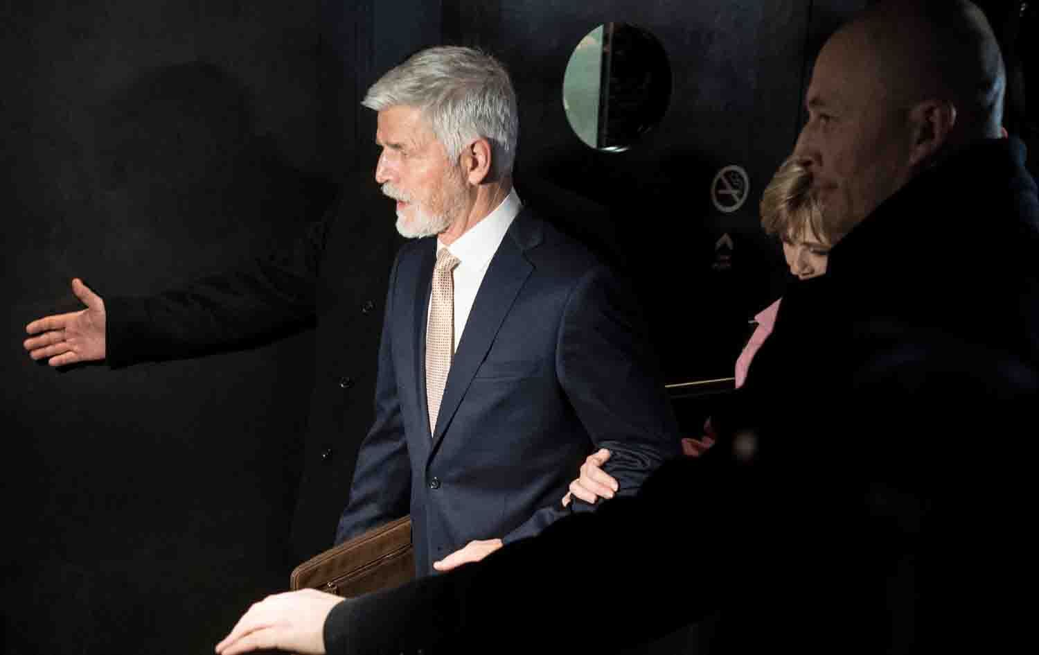 جەنەڕاڵێکی خانەنشینی ناتۆ دەبێتە سەرۆکی چێک