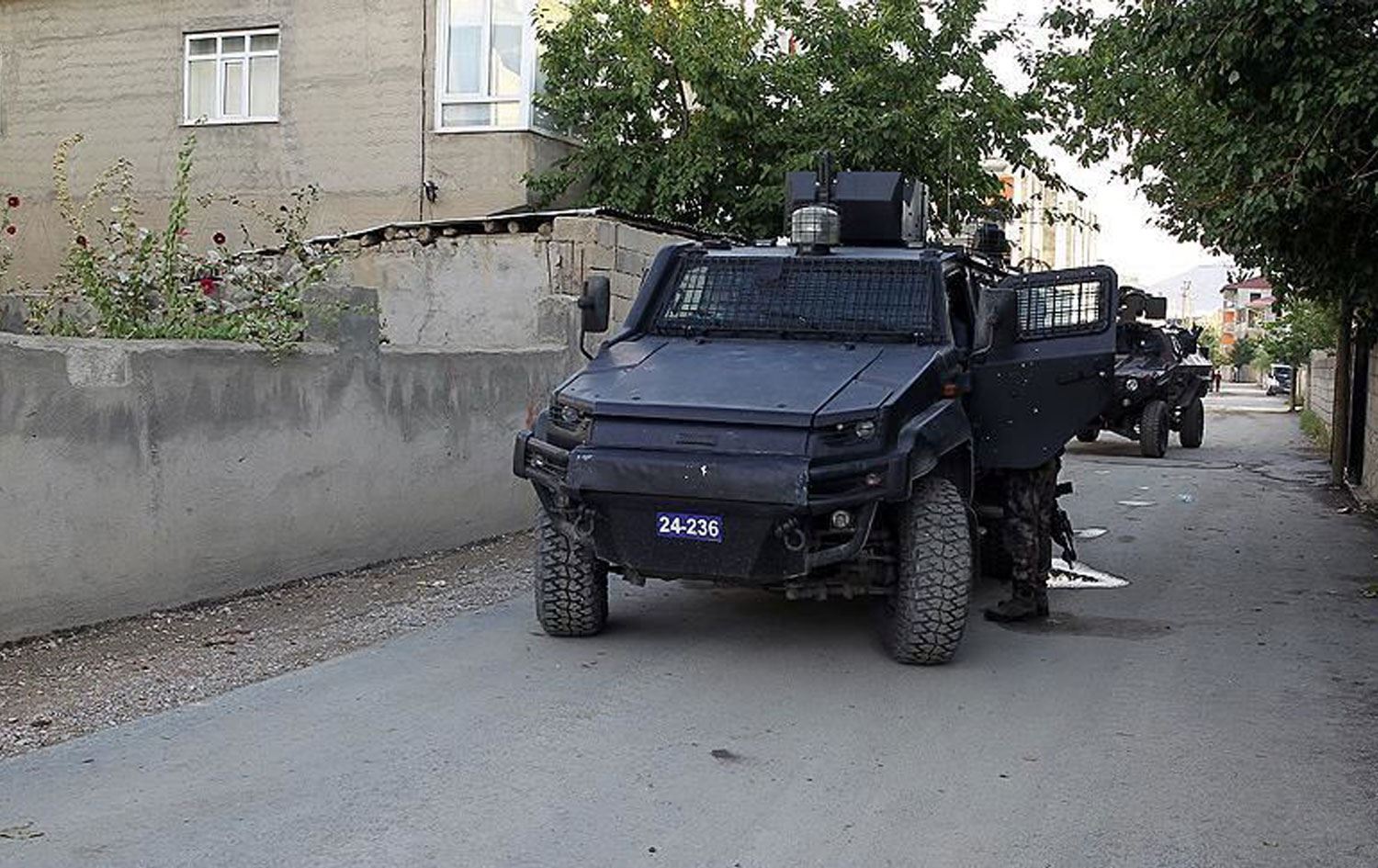 Li Mêrdîn û Colemêrgê qedexeya çalakiyan 15 rojên din hat dirêjkirin