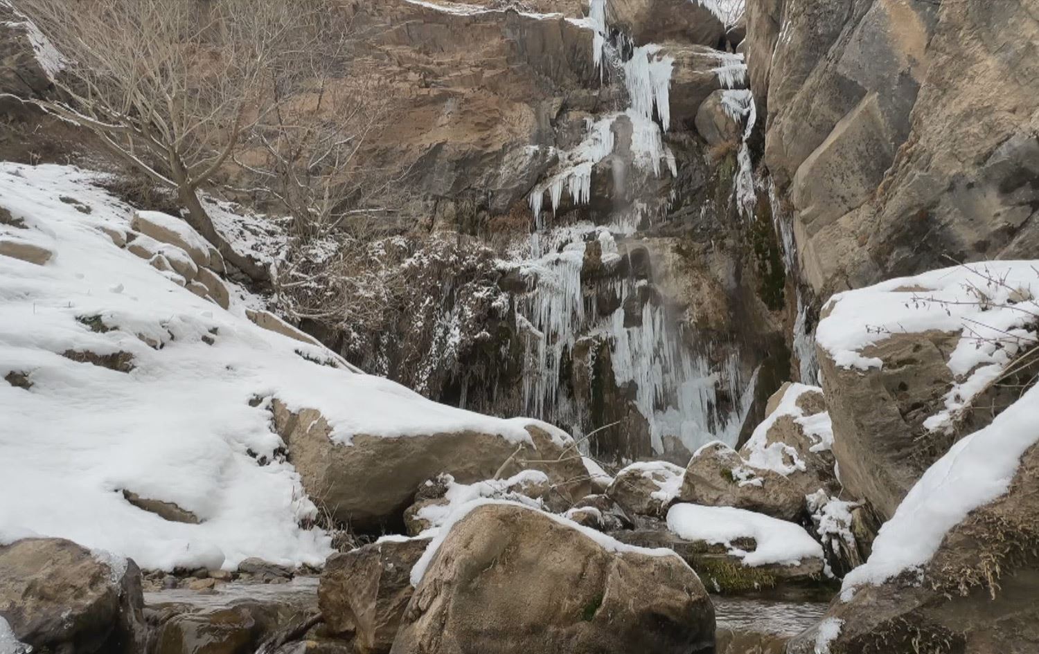 بەرزترین تاڤگەی عێراق و باشووری کوردستان بەستوویەتی