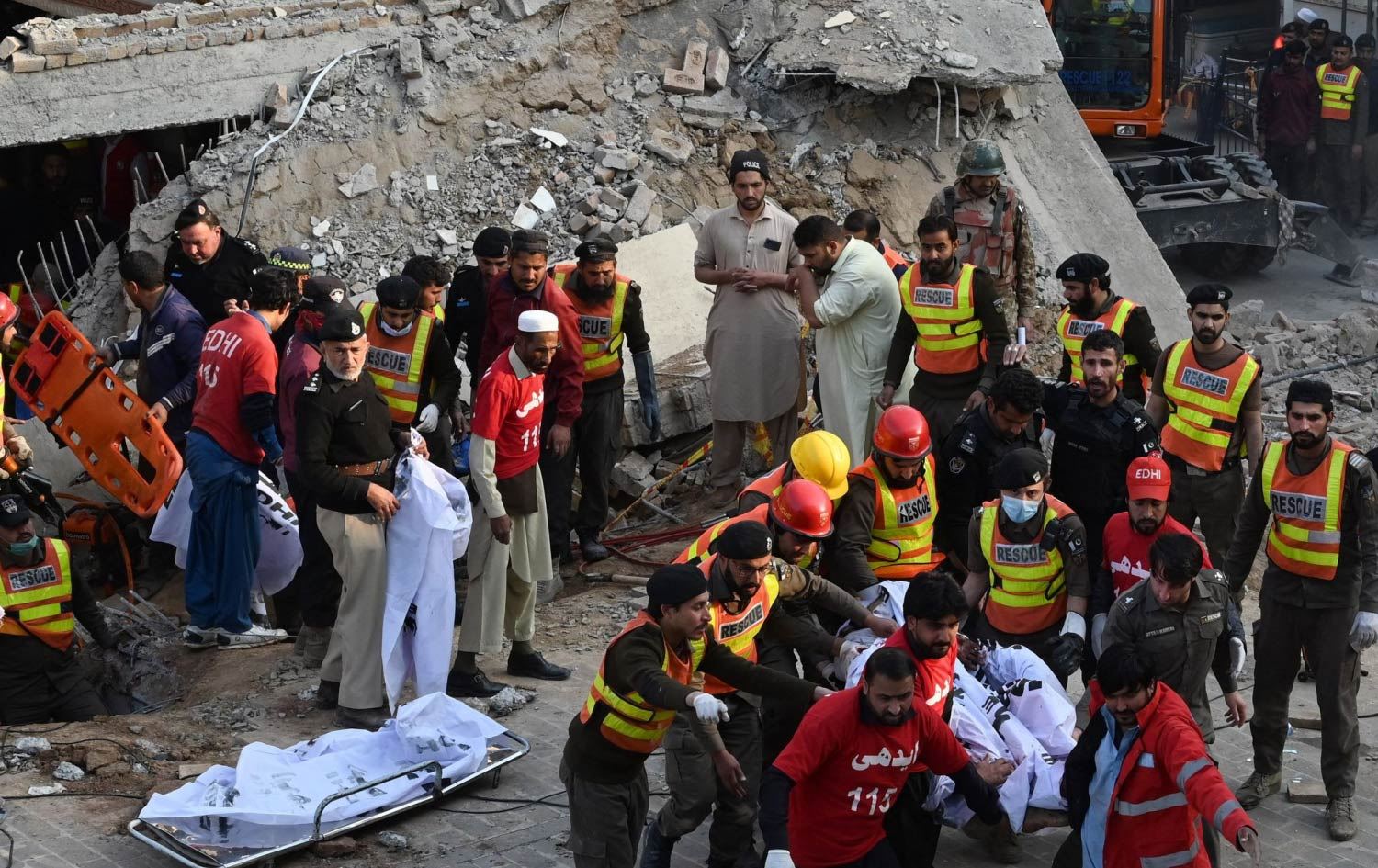 ژمارەی کوژراوانی تەقینەوەکەی پاکستان بۆ 83 کەس بەرزبووەوە