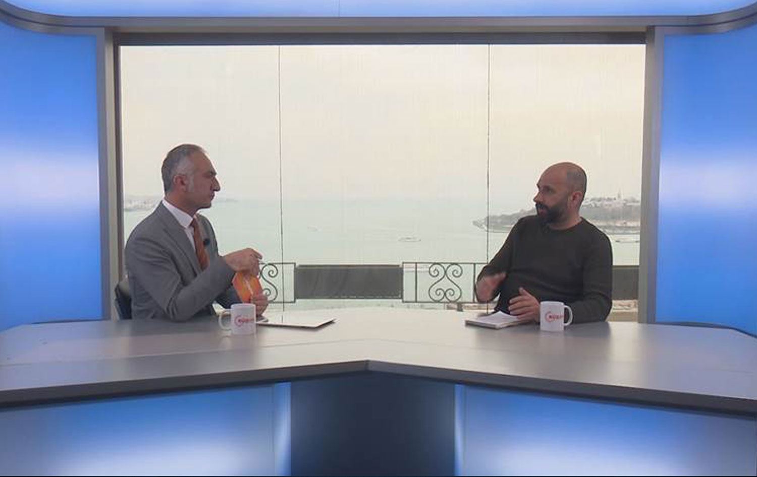 Yazar Mihemed Şarman: Kürtler, Kürtçe konuşmazsa dahi Kürtçe dersleri istiyor