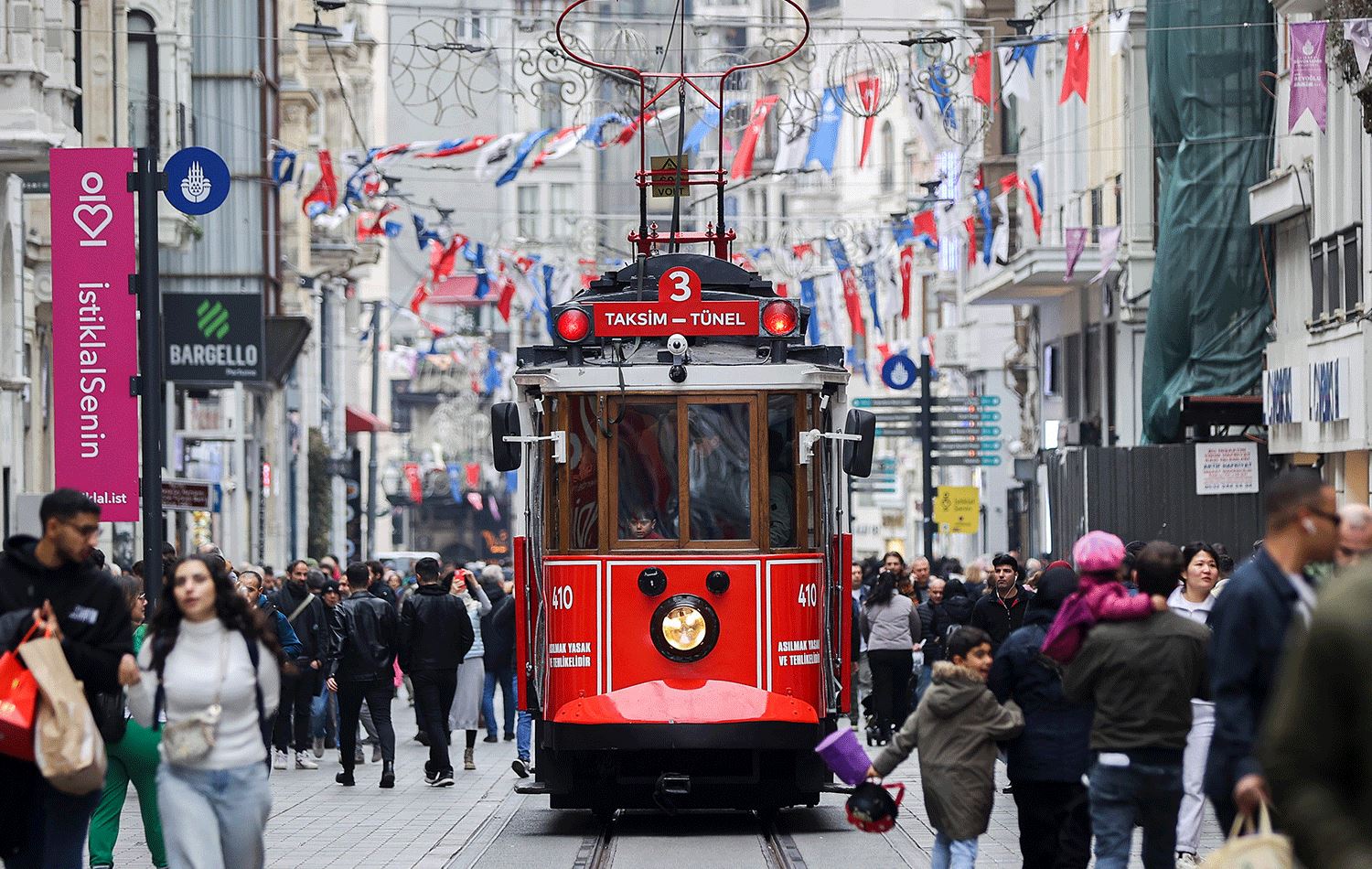 SALDIRI ENDİŞESİ - Dört ülke İstanbul Başkonsolosluğu’nu kapattı