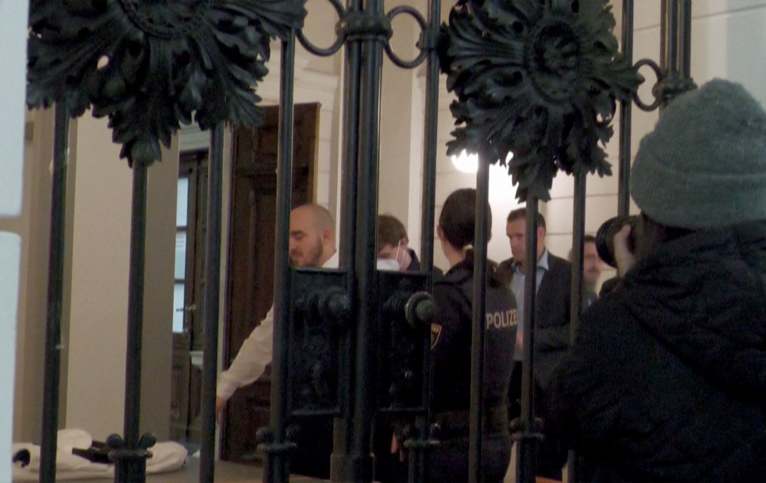 لە نەمسا دوو کەس بە تاوانی تیرۆر سزای بەندکردنی تاهەتایی دەدرێن