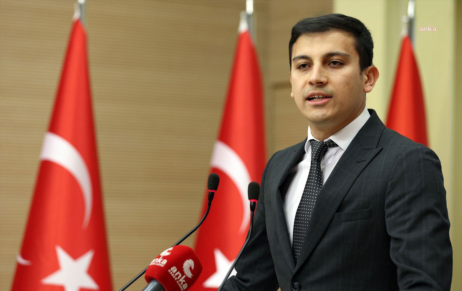 CHP Gençlik Kolları Başkanı: Sabrımızı taşırmasınlar!