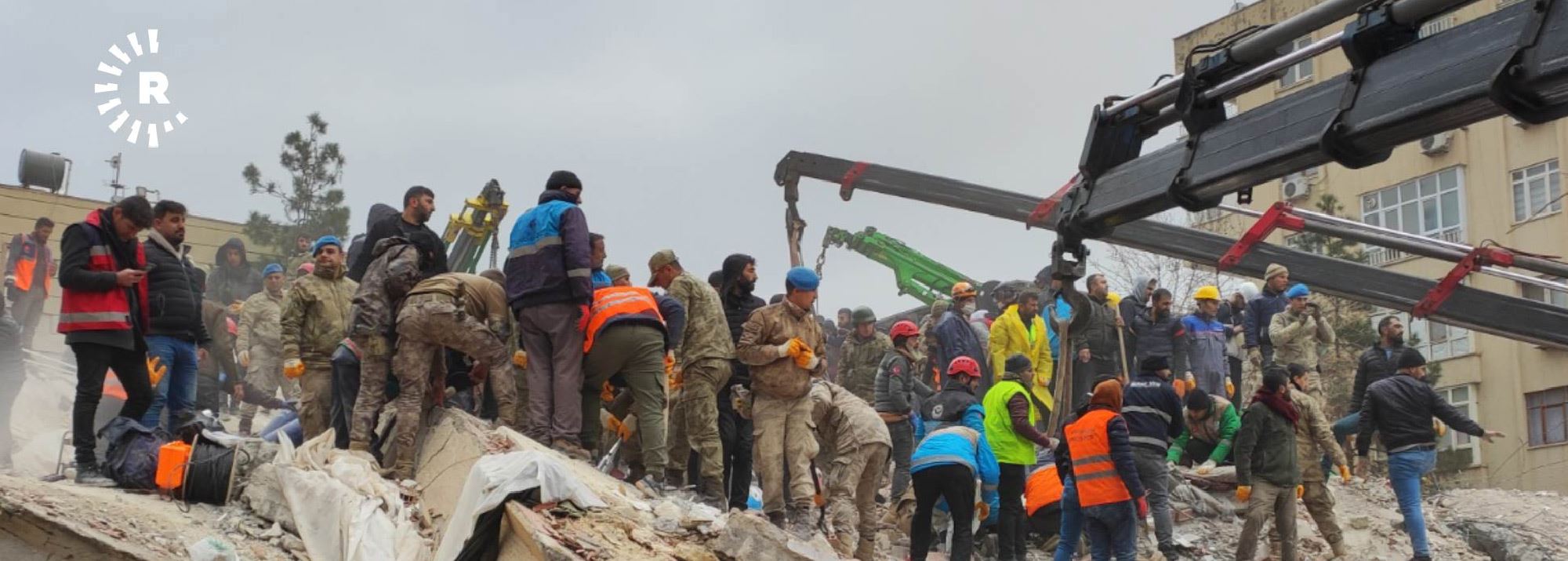 پاشماوەی بوومەلەرزەکە و هەوڵی رزگارکردنی خەڵک لە ئامەد و رووها