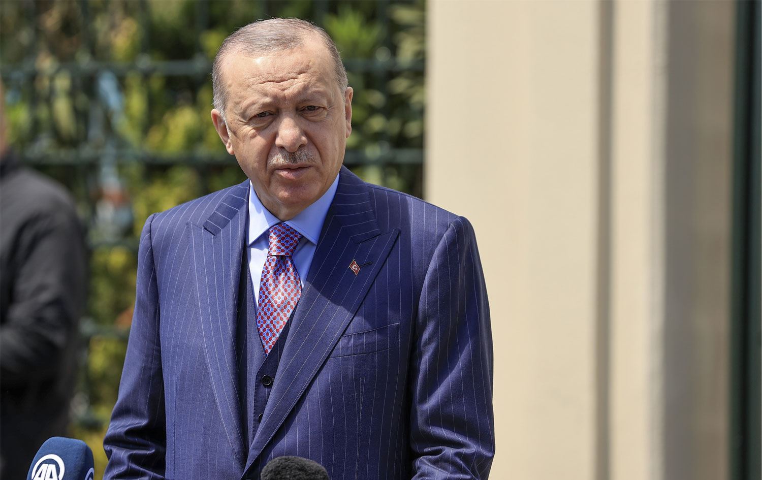 Erdoğan siyasi parti liderleriyle görüştü