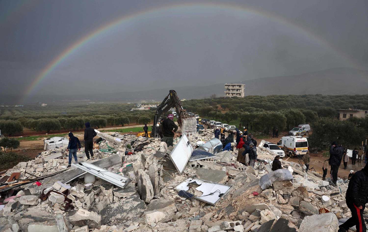تەندروستیی جیهانی: پێشبینی دەکەین 20 هەزار کەس بەهۆی بوومەلەرزەکەوە گیانیان لەدەستدابێت