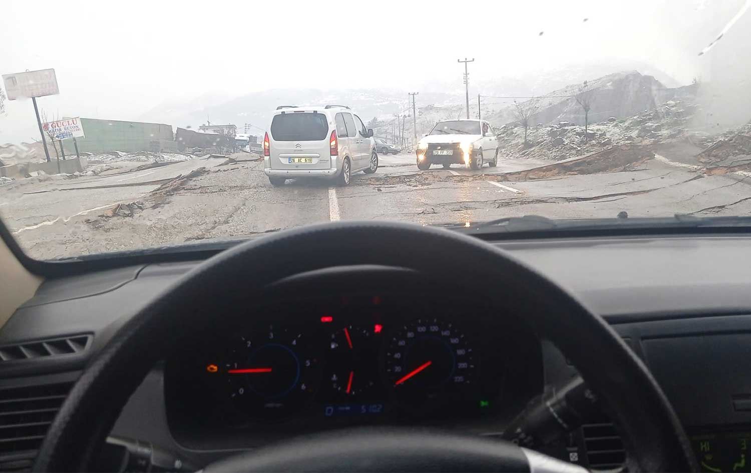 سەرۆکی گەورەشارەوانیی دیلۆک: نیوەی شارۆچکەی ئیسڵاحیە وێران بووە