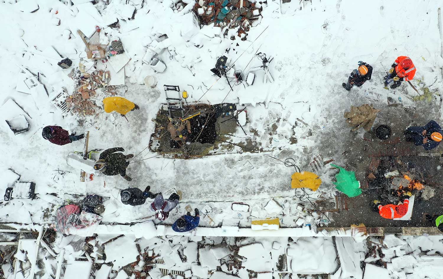 THY deprem bölgelerinden uçuşları 100 TL'ye sabitledi