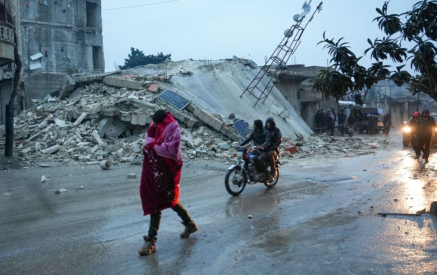 9 rêxistin û saziyên mirovî bo alîkariya Efrînê bang li civaka navdewletî dikin