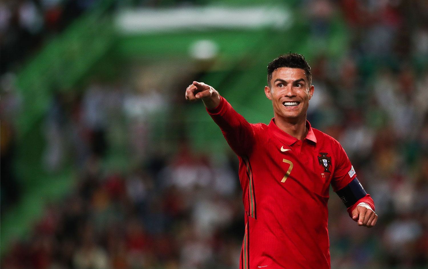 Ronaldo dê formayê xwe yê îmzekirî ji bo mexdûrên erdhejê bifroşe