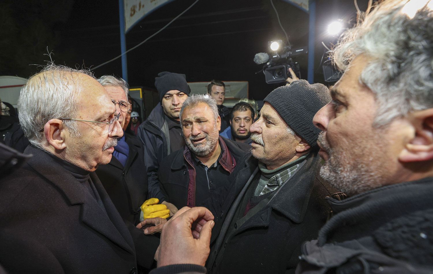 Kilicdaroglu li Semsûrê: Li ser xetên erdhejê bajar nayên avakirin