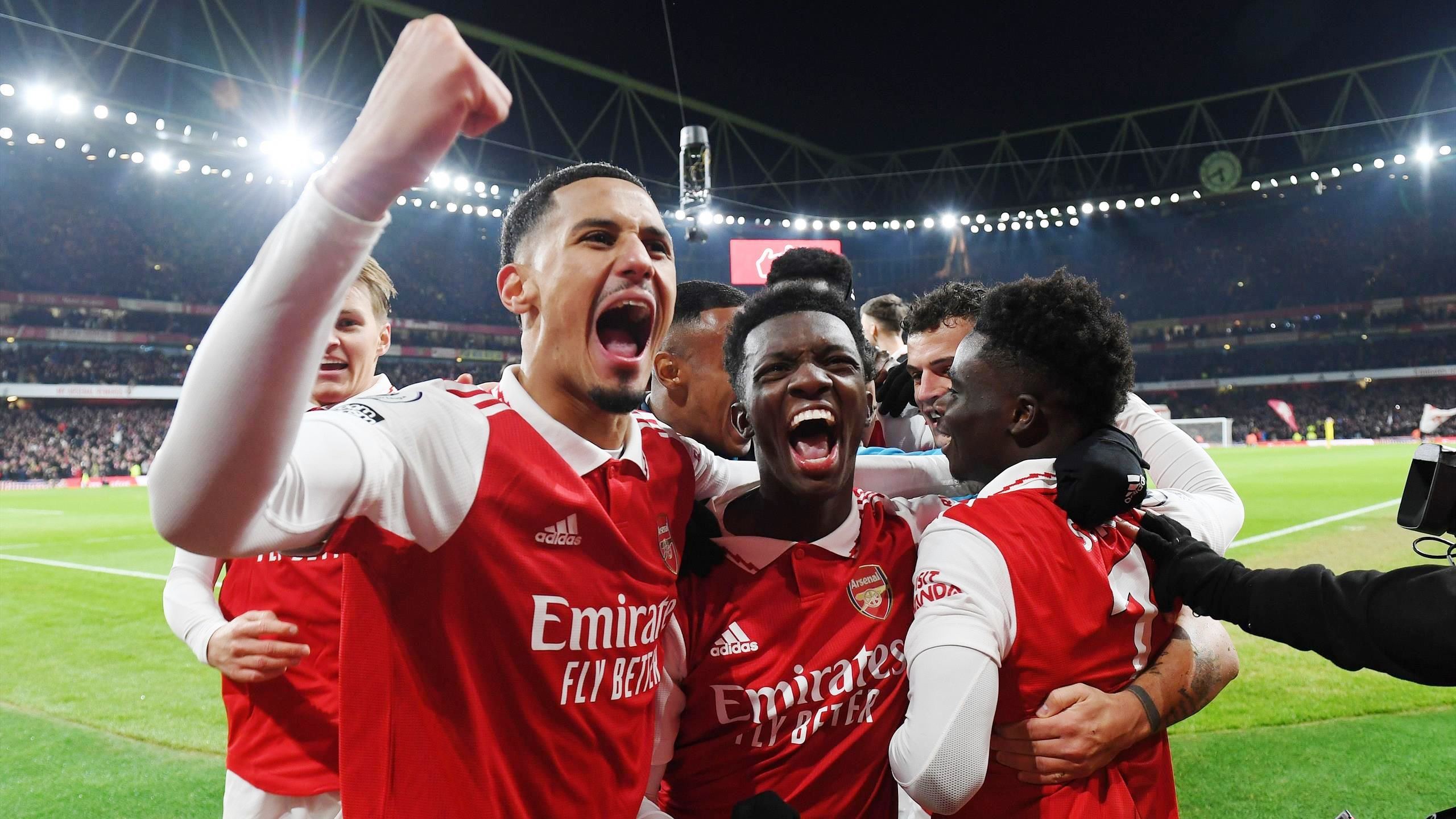 ئەمڕۆی پرێمەرلیگ.. ئارسیناڵ دەیەوێت بگەڕێتەوە سەر رێچکەی سەرکەوتنەکان