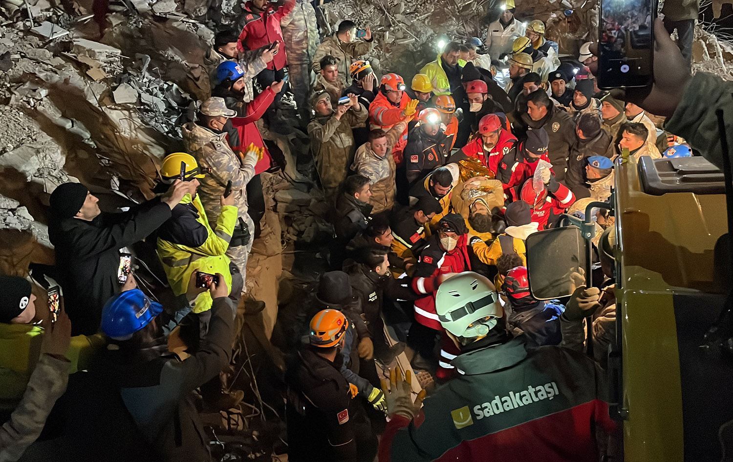 ئەڵمانیا ئاسانکاری ڤیزا بۆ خەڵکی ئەو ناوچانە دەکات کە بەر بوومەلەرزە کەوتوون