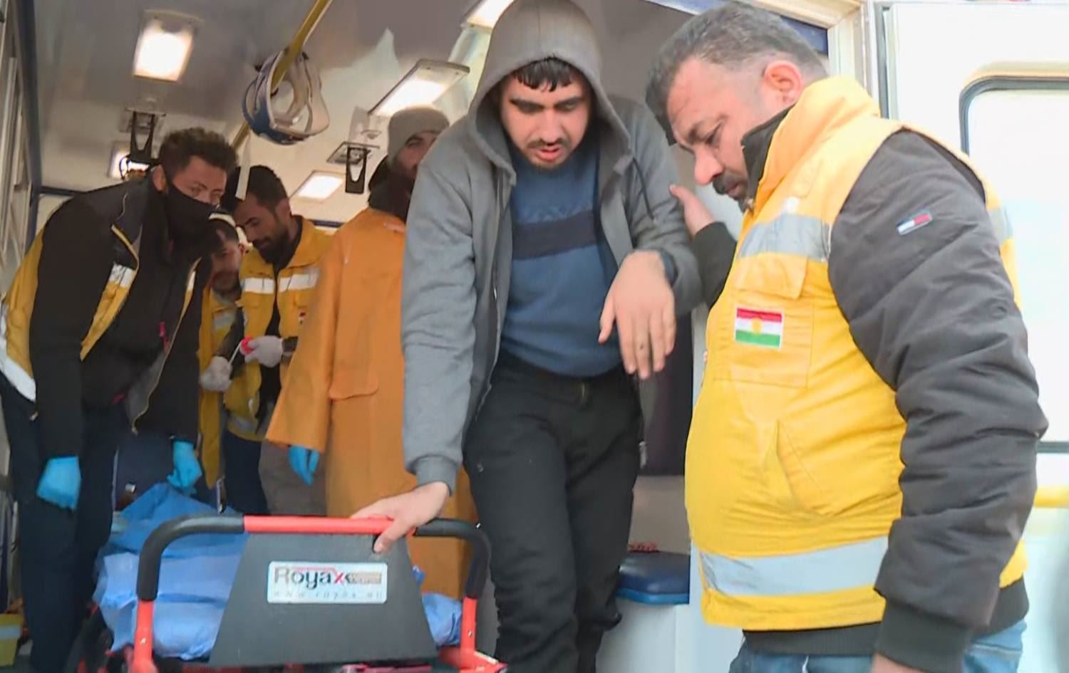 پزشکێک لە ئیسلاحیە: زۆربەی منداڵان لەدوای بوومەلەرزەکە تووشی پەتا بوون