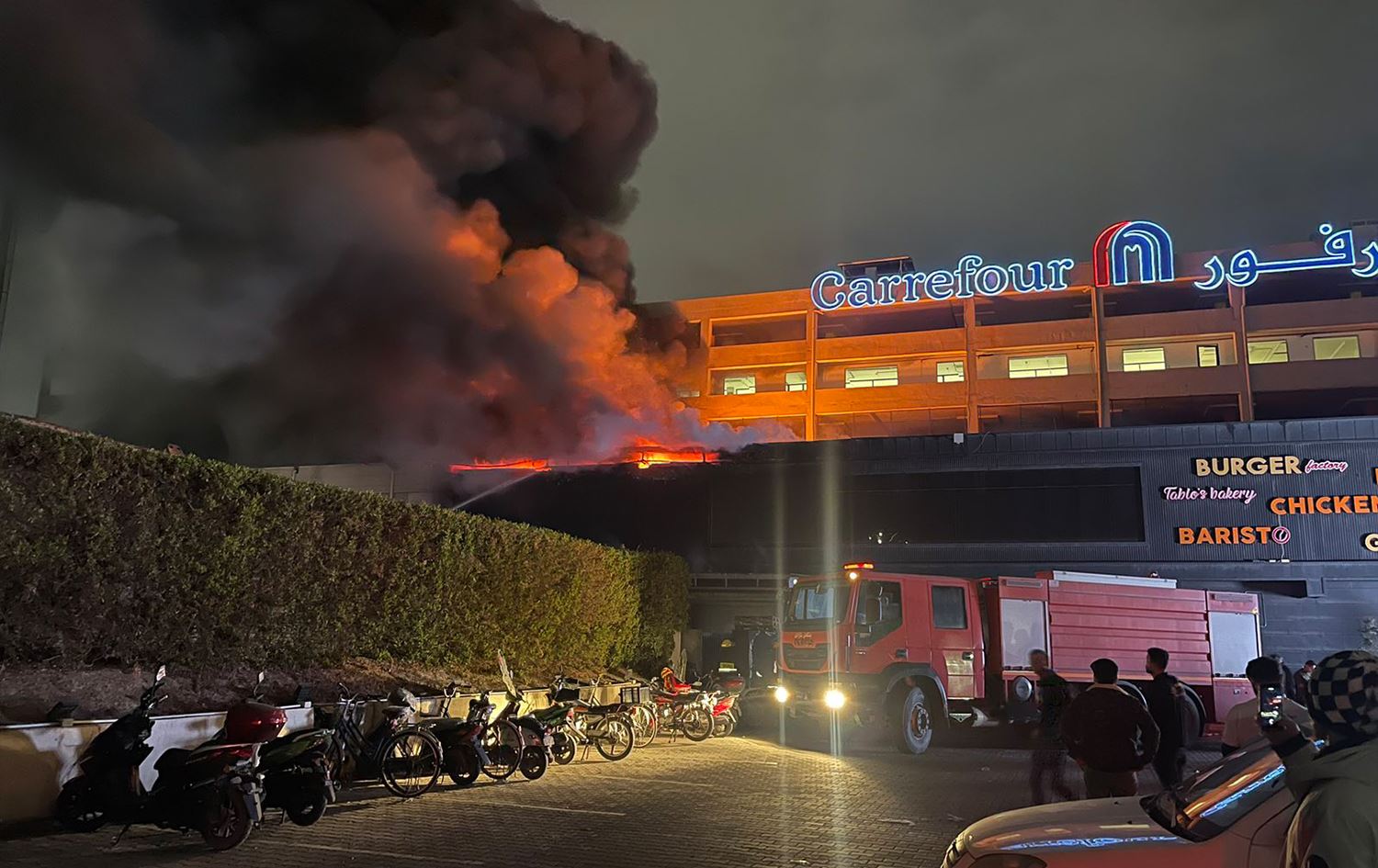 لە هەولێر ئاگر لە چێشتخانە و هۆڵێکی یاریی منداڵان کەوتەوە