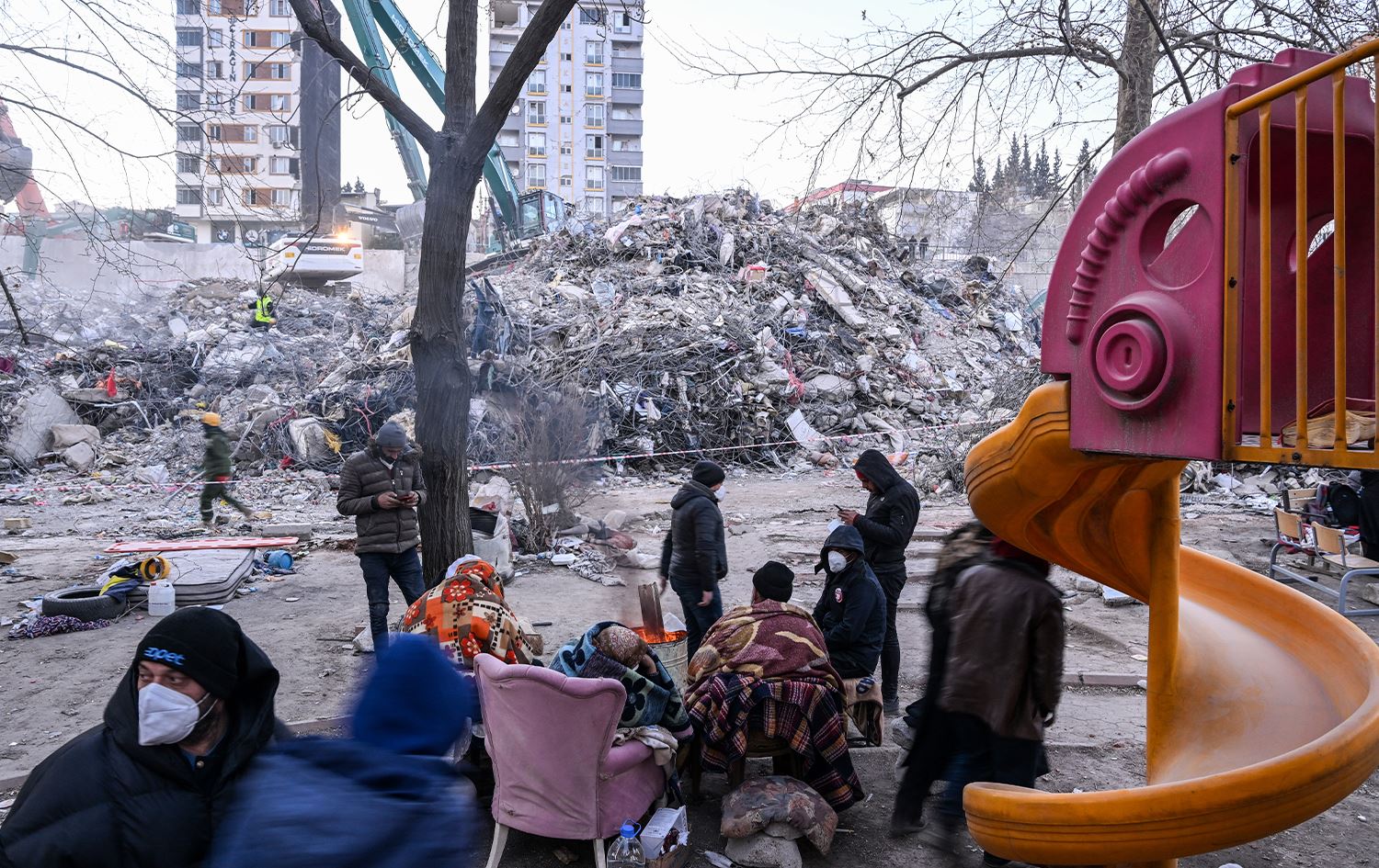 'Derfetên kar bo mexdûrên erdhejê dabîn nekin'