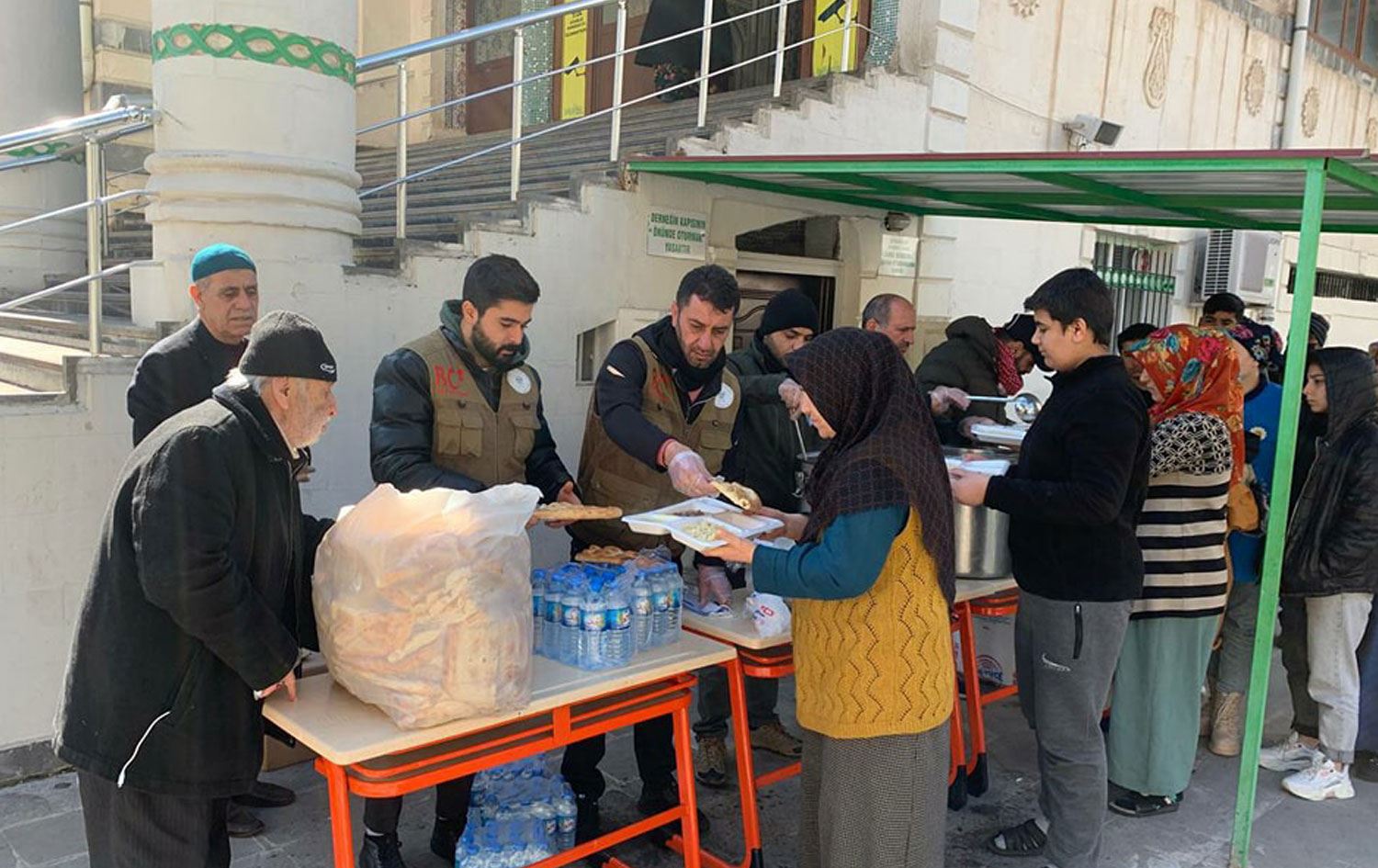 BCF: Şimdiye kadar depremzede 100 bin aileye yardım ulaştırdık