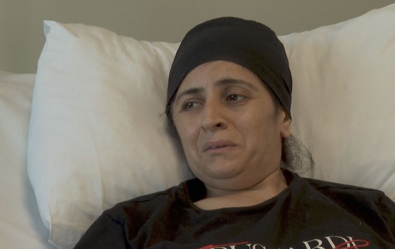 Çîrokên bi êş ên erdhejê; “Piştî ku hevjîn û kurê min mirin, bedena wan werimî û her ku diçû cihê min teng dibû”