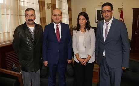 Sırrı Süreyya Önder: Süreç sekteye uğramamalı