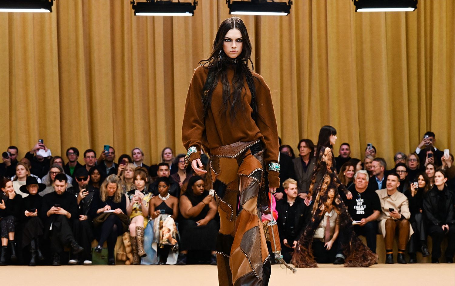 هەفتە نمایشی جلوبەرگی میلان بەڕێوەدەچێت