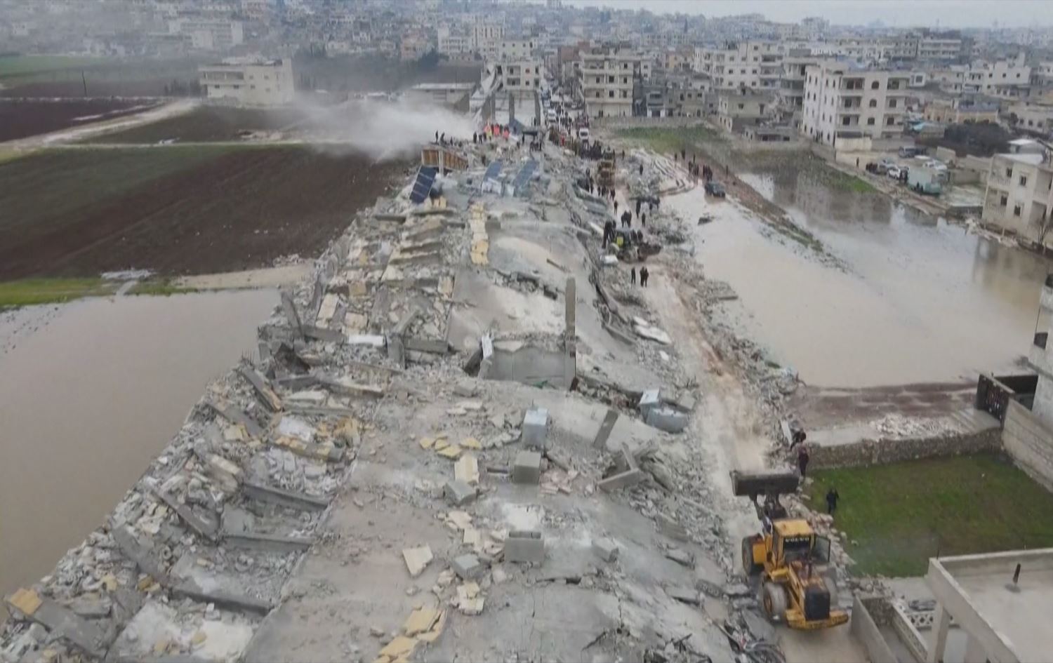 Erdheja Mereşê: 22 nexweşxane û 145 binkeyên tenduristiyê zerar dîtine