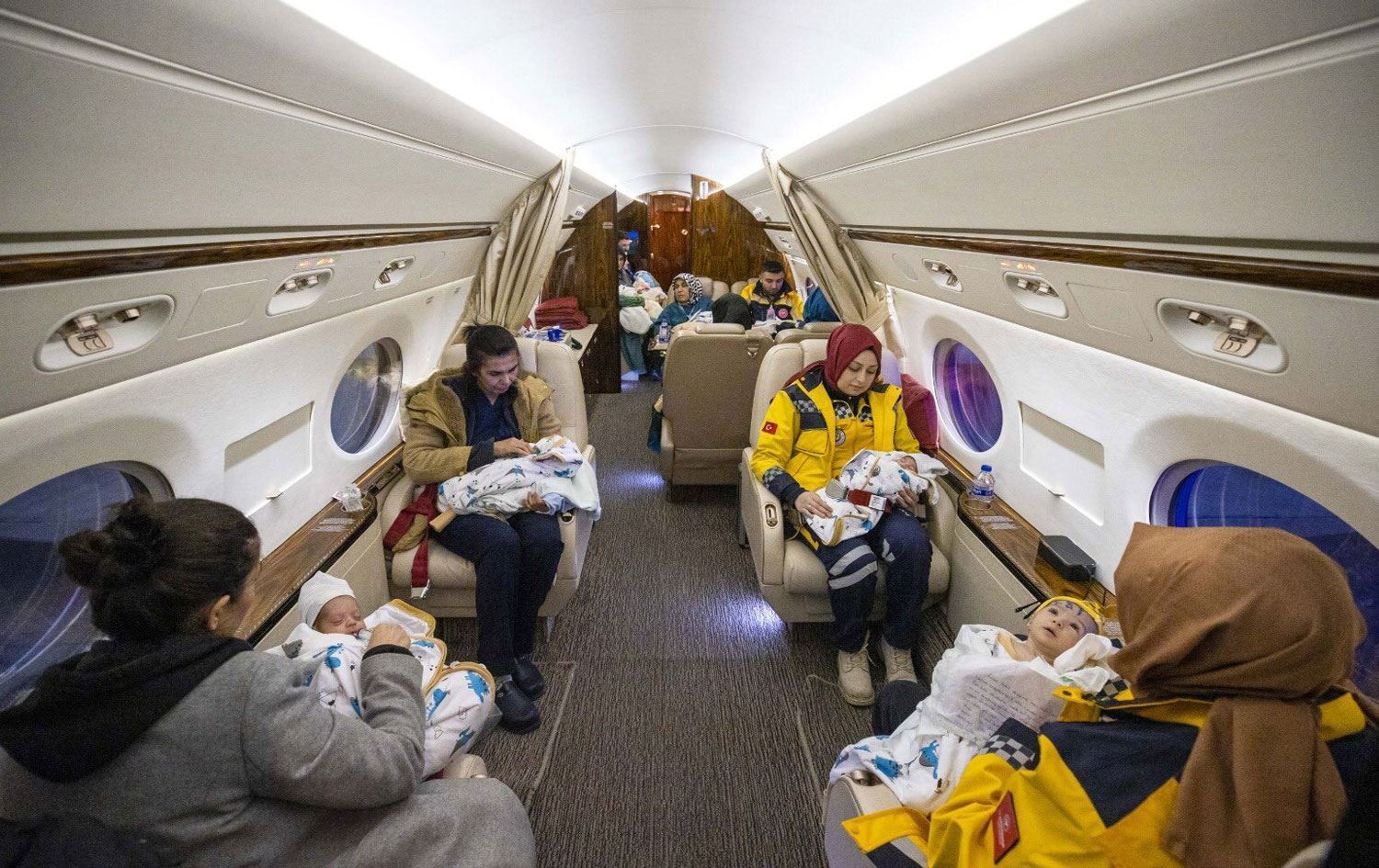 Nasnameya 106 zarokên di erdhejê de hatine rizgarkirin nehatiye destnîşankirin