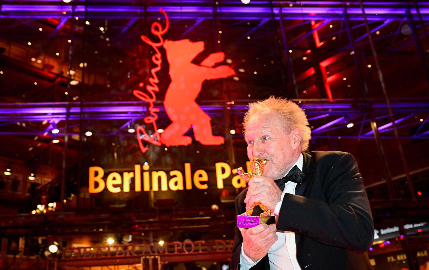 'On the adamant' خەڵاتی ورچی زێڕینی بەرلینالەی بەدەستهێنا