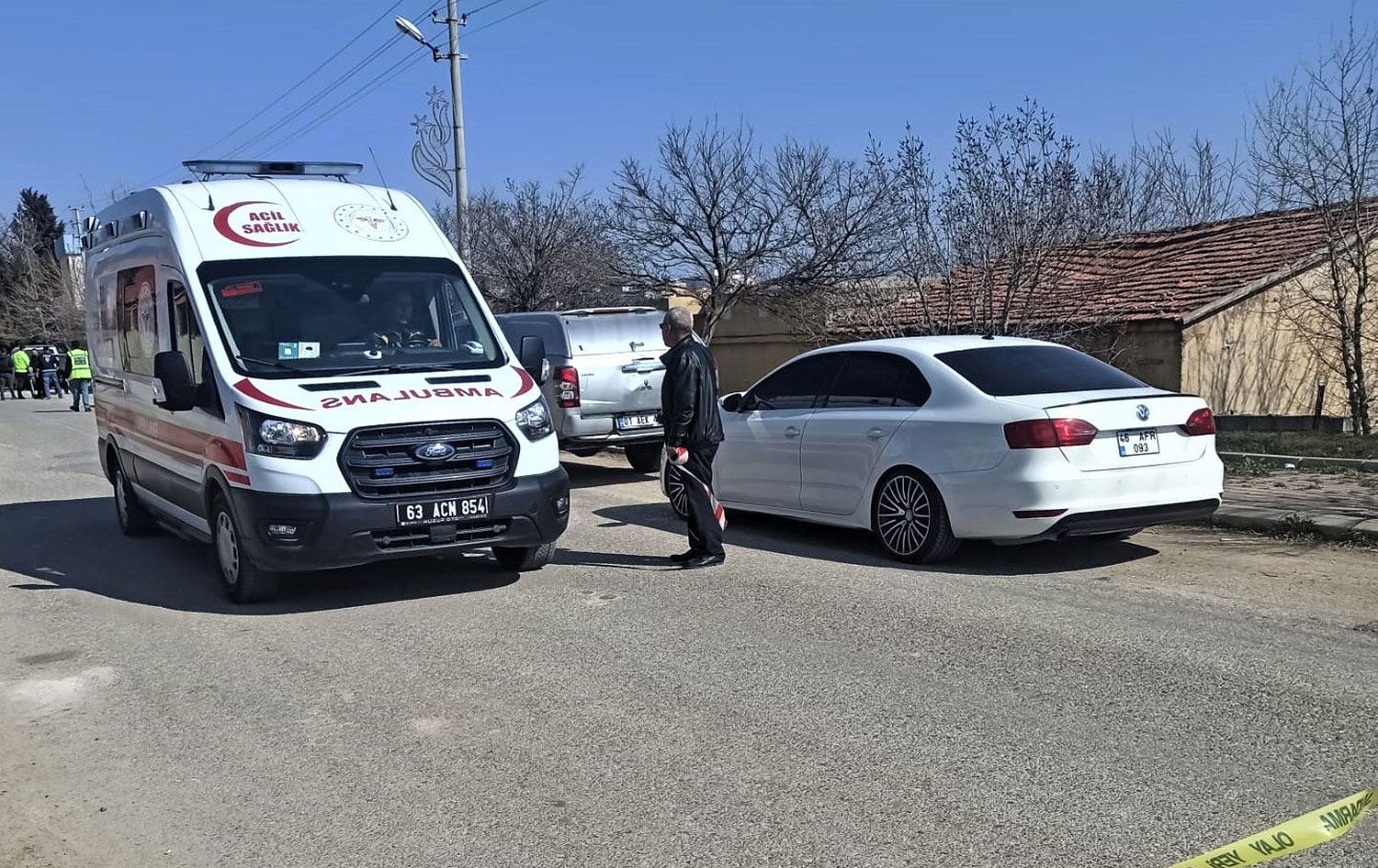 Li Rihayê di navbera xizman de pevçûn: 8 birîndar
