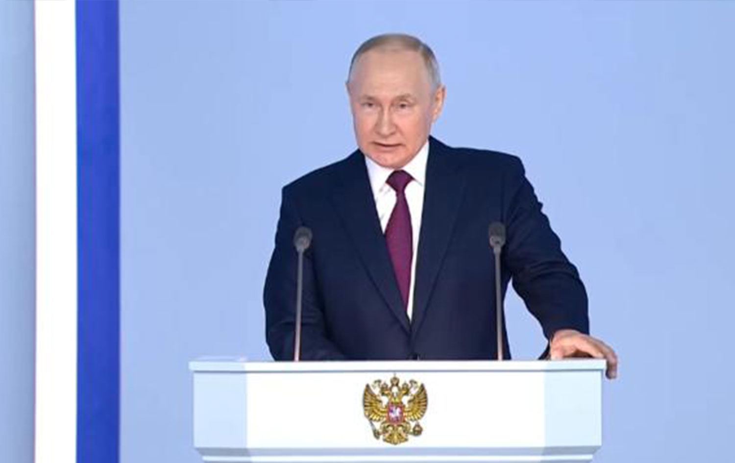 Putin: Batı, dünyayı kafasına göre oluşturmaya çalışıyor