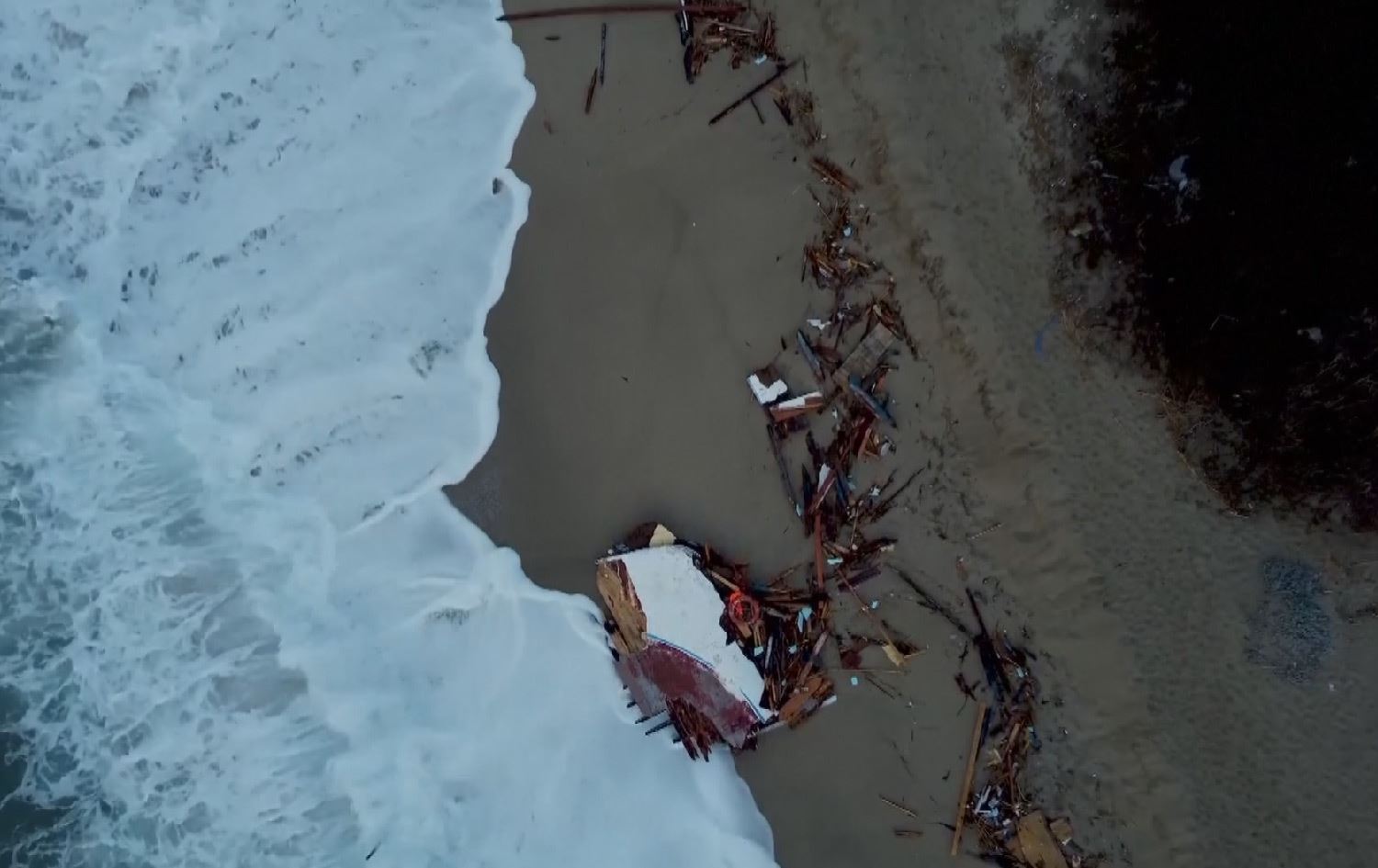 پەیامی ئیتاڵیا بۆ وڵاتان لەدوای خنکانی 60 کۆچبەر: نابێت کۆچبەران بەو کەشوهەوایە بێنە نێو دەریا