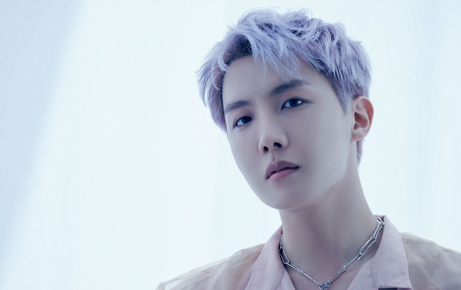 ئەندامێکی دیکەی 'BTS' دەبێتە سەرباز