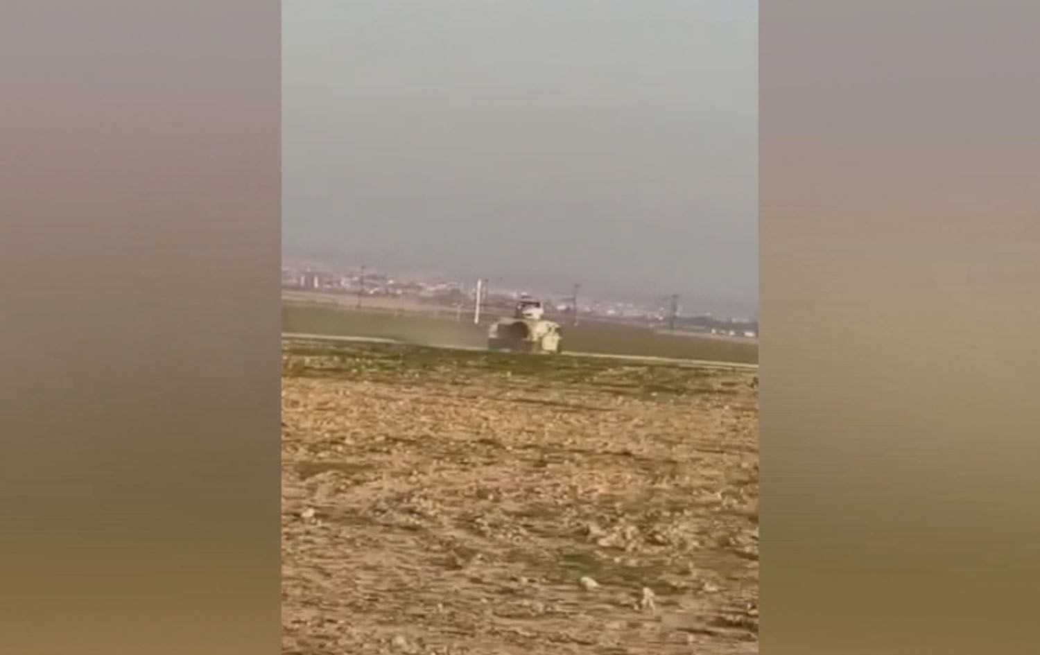 لە کەرکووک سوپای عێراق رێگری لە کارکردنی جووتیارانی کورد دەکات و بەڵێننامەیان پێ پڕدەکاتەوە