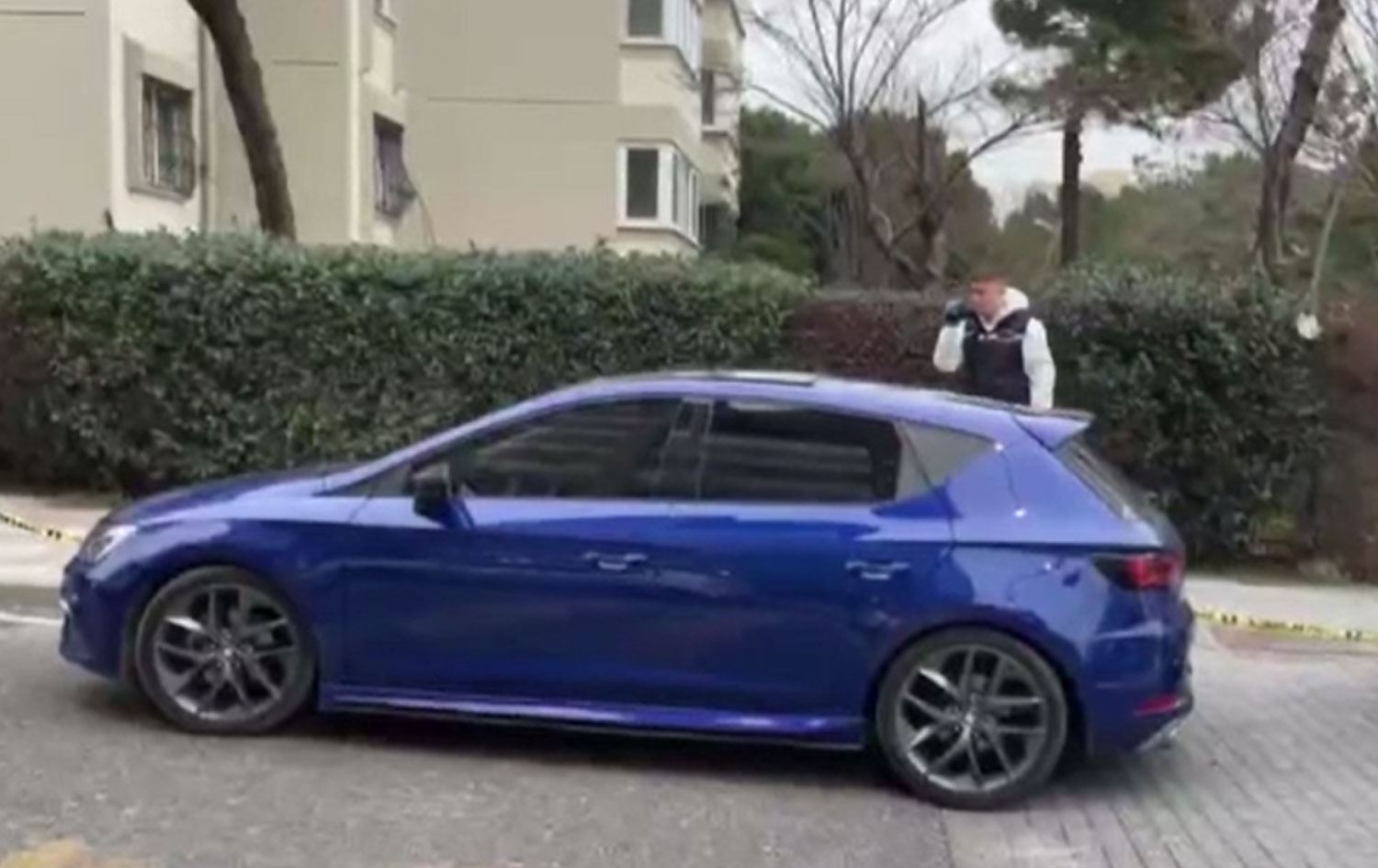 İSTANBUL - Otomobilin bagajında ceset bulundu