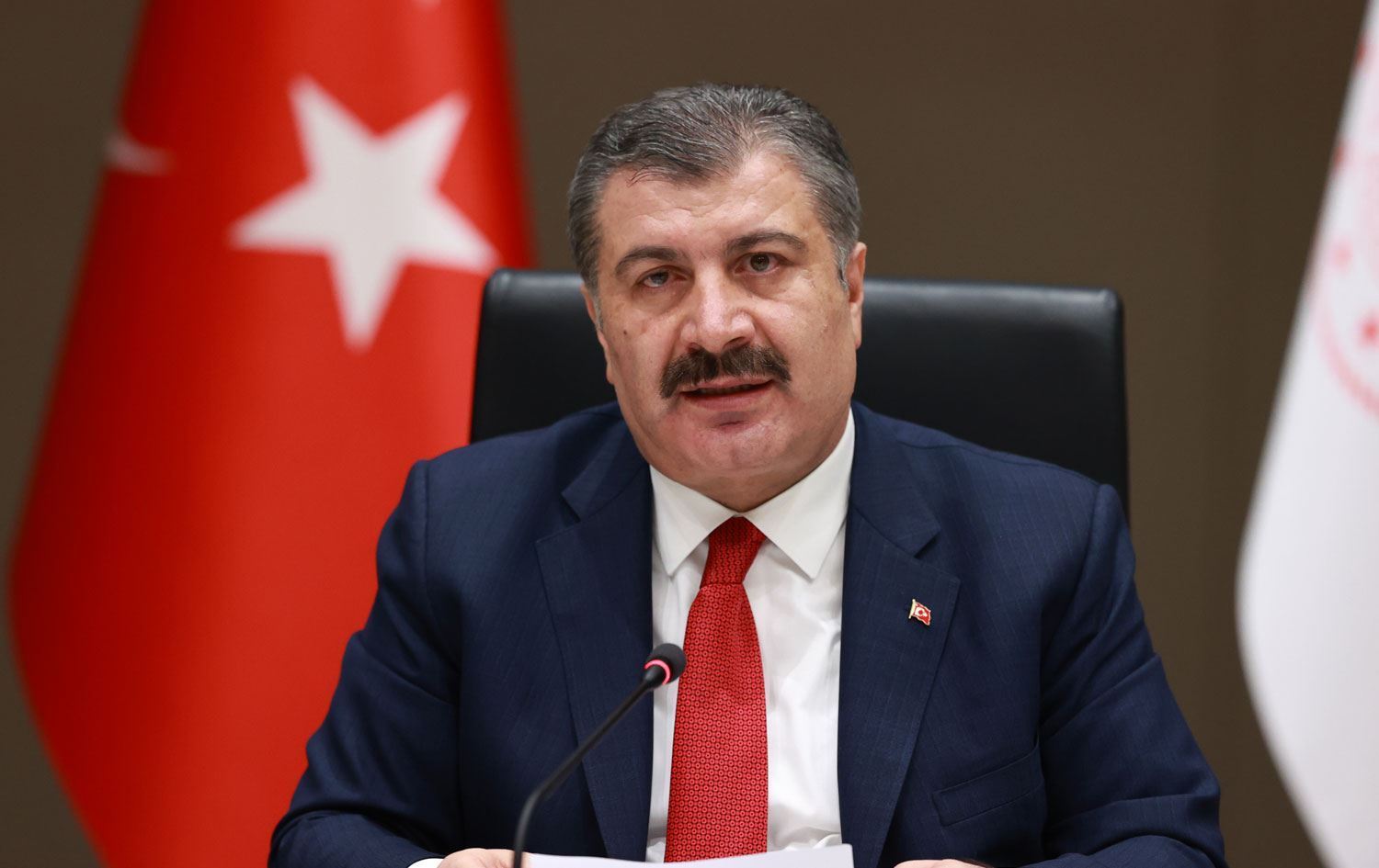 Fahrettin Koca: Dikkat gösteremedim, özür dilerim