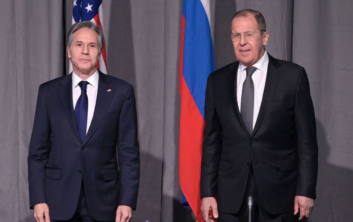 Savaştan sonra ilk kez: Blinken ile Lavrov arasında 10 dakikalık görüşme
