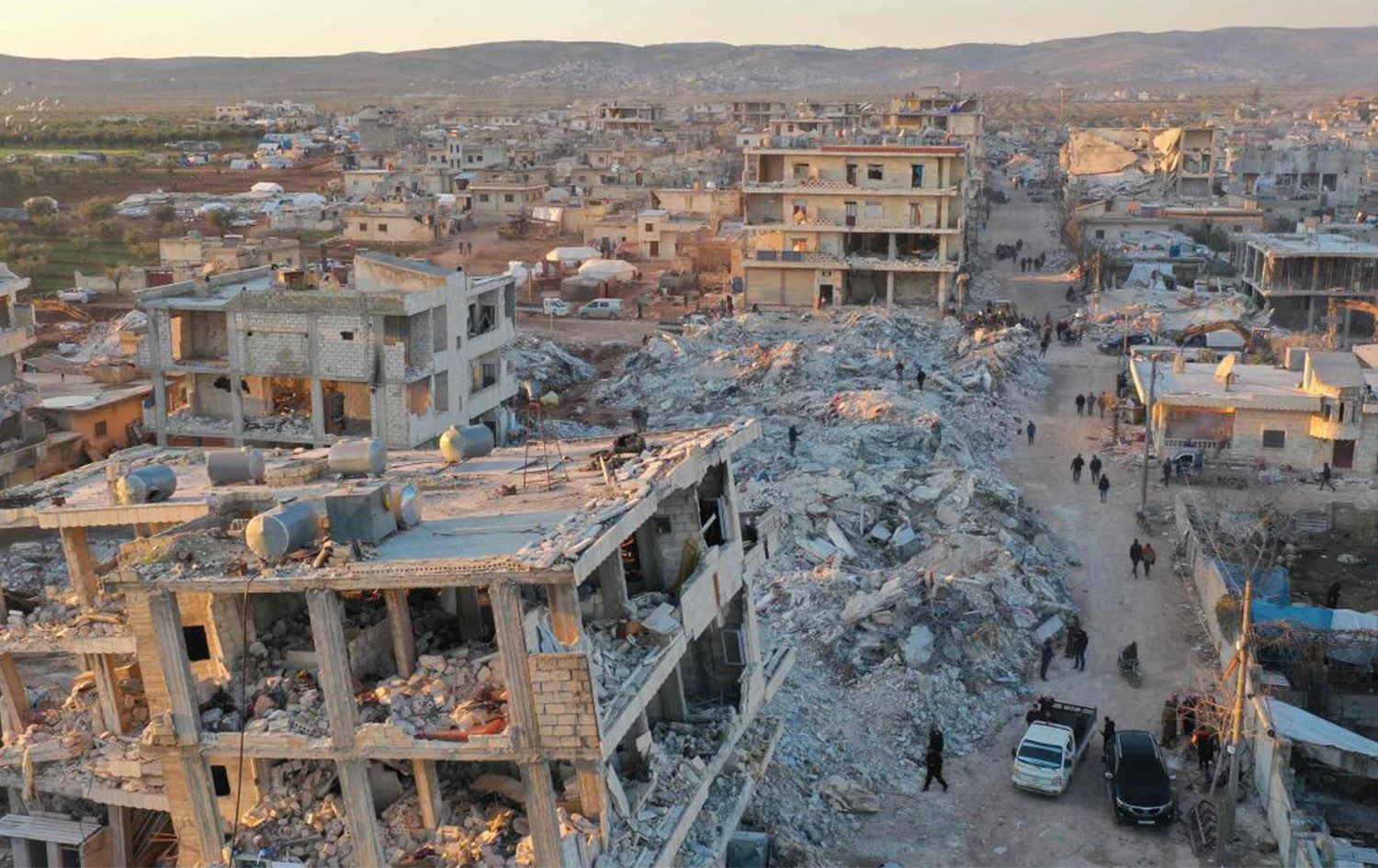 NY: Li Sûriyê alîkariyên mirovî tevlî karê siyasî nekin