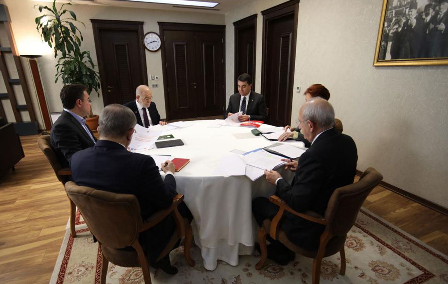 Gelecek Partisi Sözcüsü Özcan: Bir isim öne çıktı, bu konuda uzlaşı sağlandı