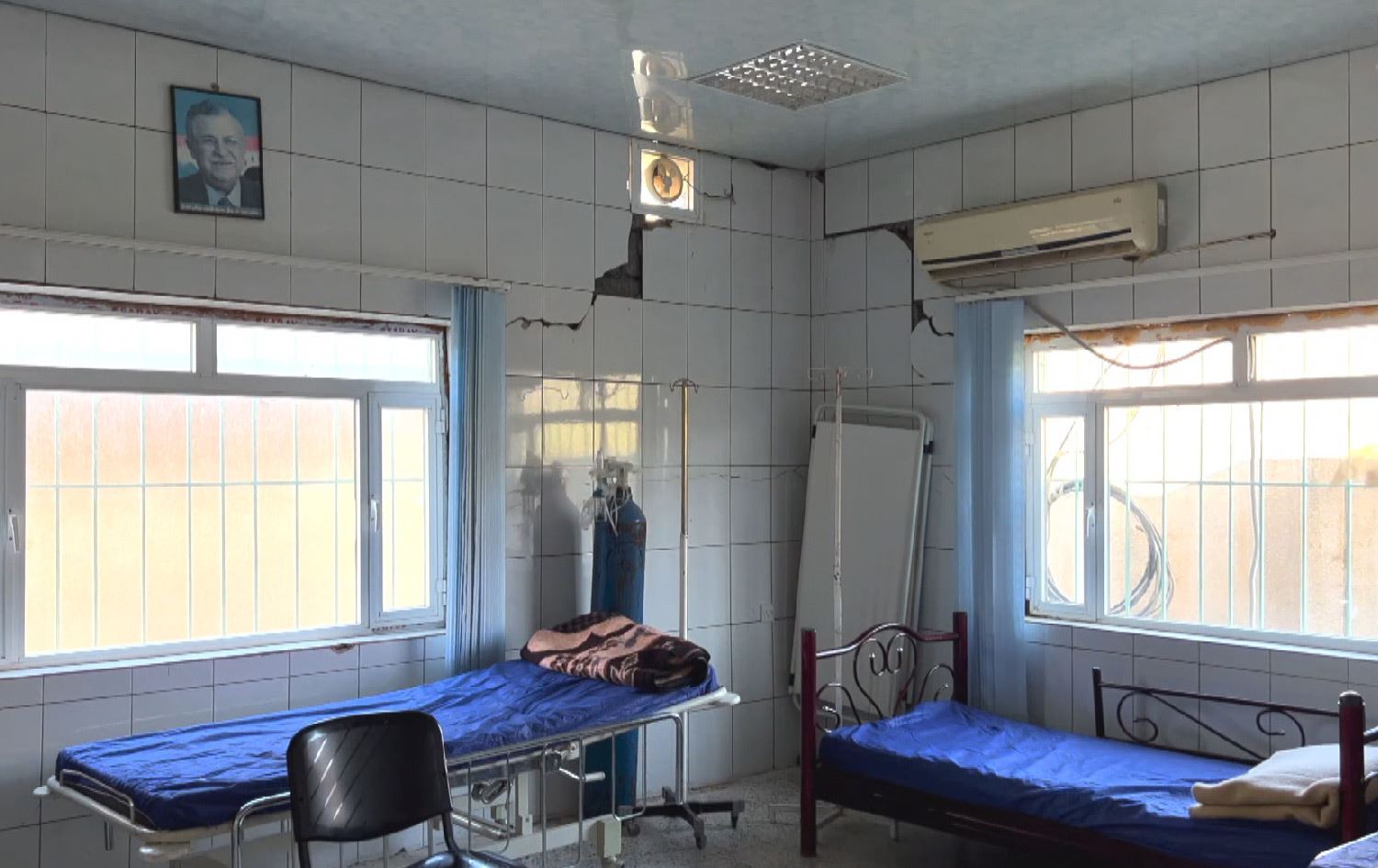 بنکەی تەندروستیی گوندی کانی وەتمان مەترسیی رووخانی لەسەرە؛ "هەموو ژوورەکانمان چۆڵکردوون"