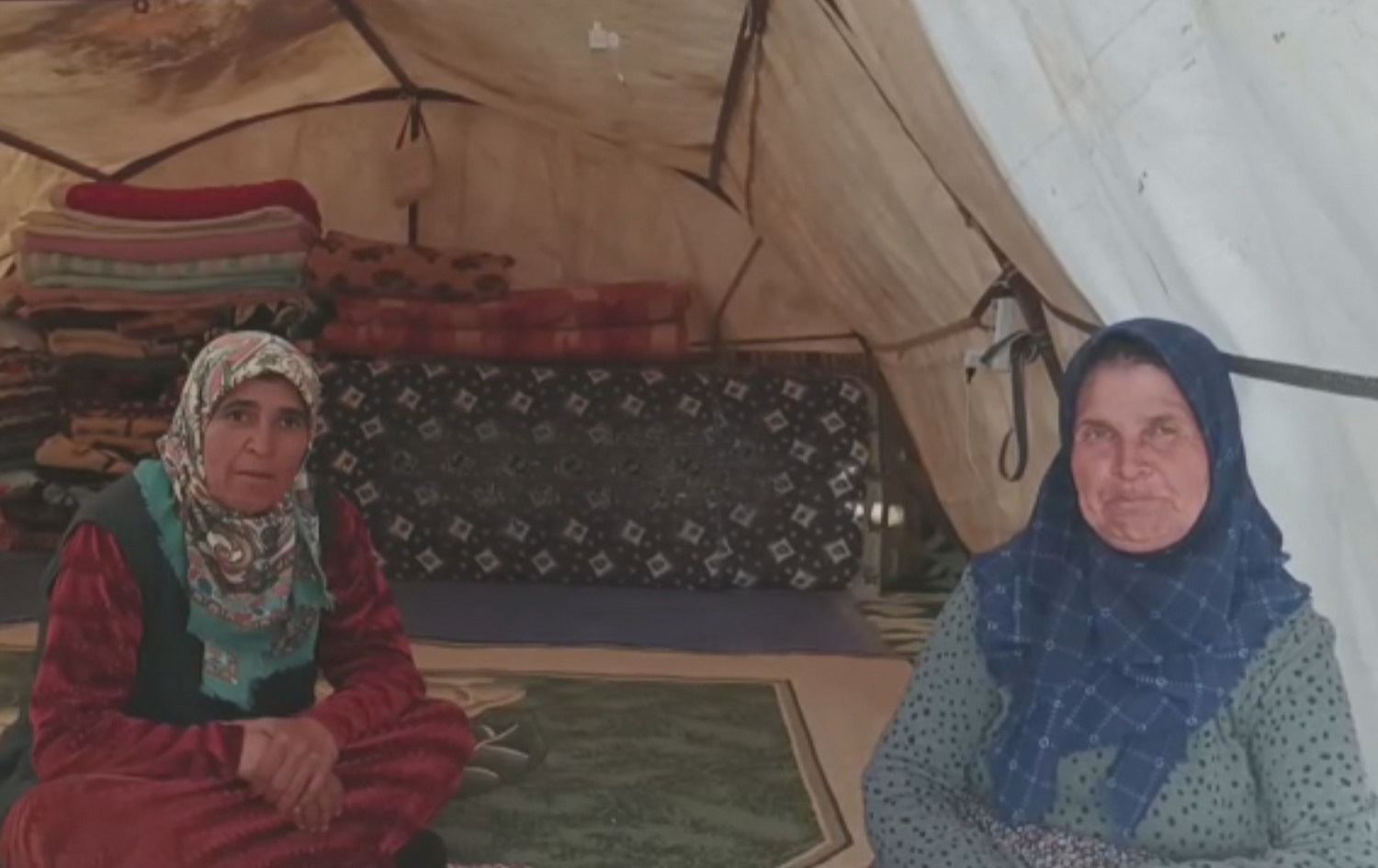 Xelkê gundê Kosa yê Recoyê behsa pêrîşanbûna xwe dikin