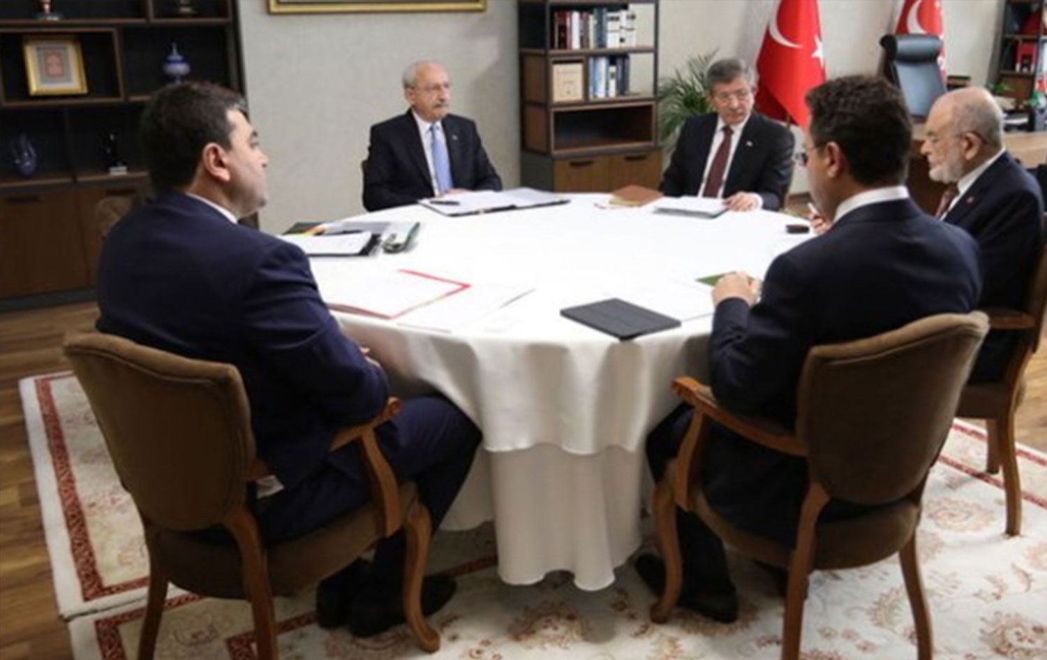 Millet İttifakı toplanıyor: Cumhurbaşkanı adayının açıklanması bekleniyor