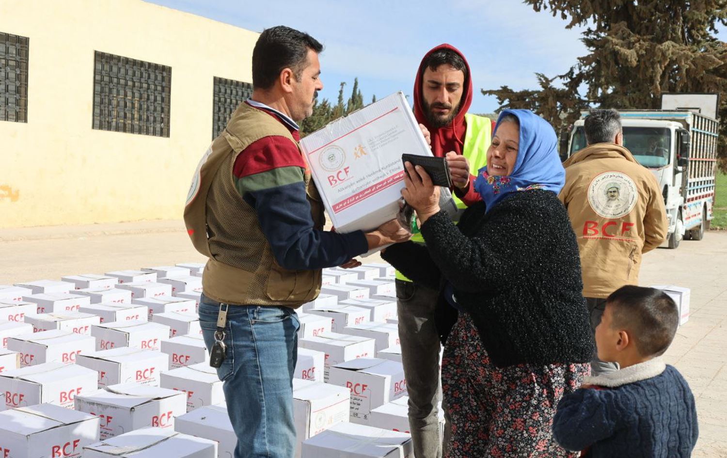 دەزگای خێرخوازیی بارزانی: رۆژانە لە عەفرین نان بەسەر 3830 خێزاندا دابەش دەکەین