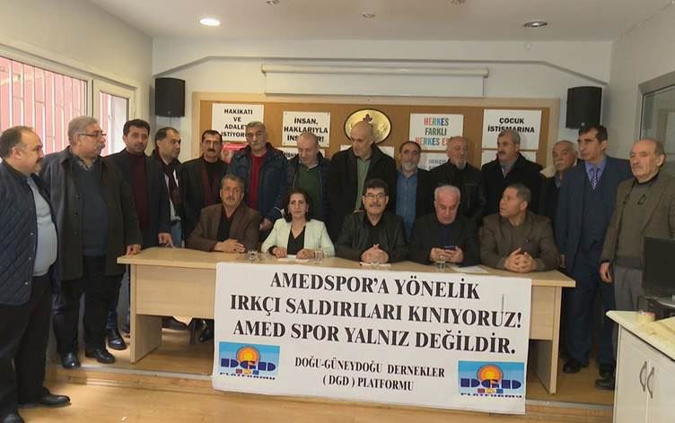 Komeleyên Kurdan nerazîbûn nîşanî nîjadperestiya li dijî Amedsporê dan