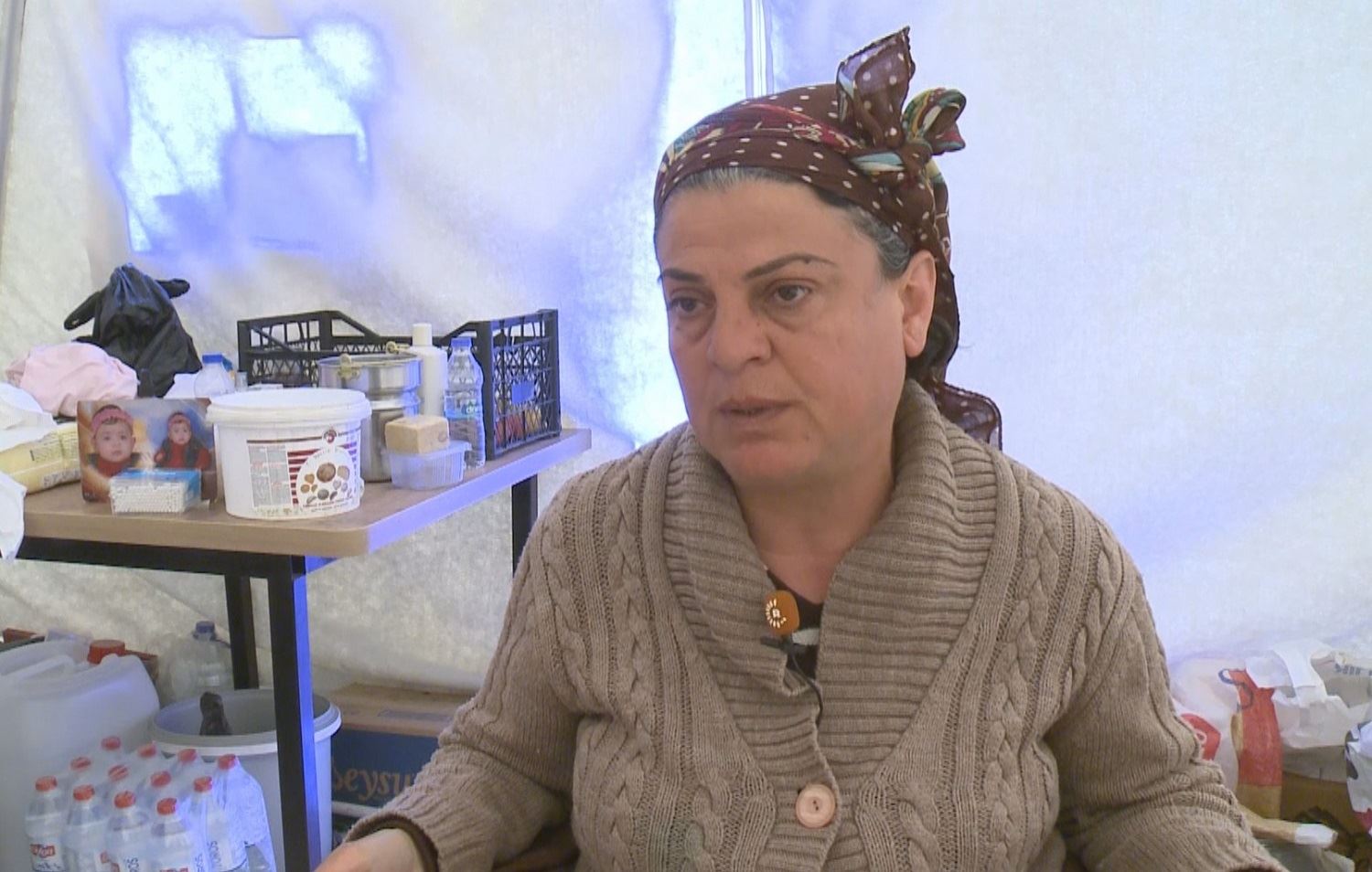 Dayîkek rizgarbûya erdhejê: Êşa me nayê gotin xwezî hema ez jî rizgar nebibam