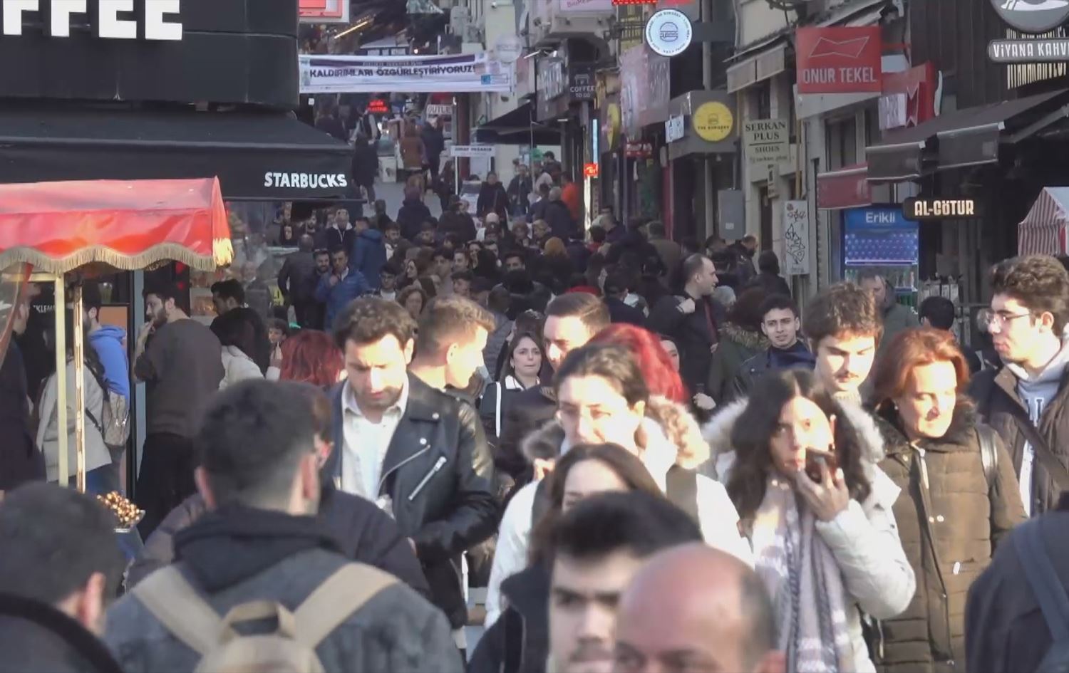 Nêrîna şêniyên Stenbolê li ser berbijêriya Kemal Kiliçdaroglu çi ye?