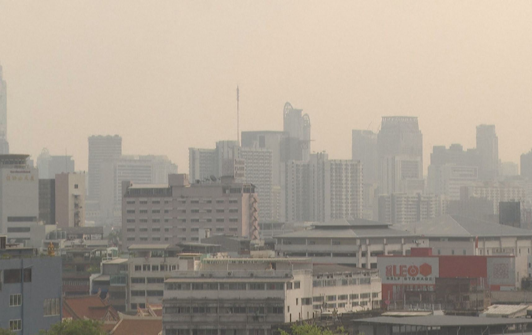 پیسبوونی هەوا لە پایتەختی تایلاند کێشەی تەندروستیی دروستکردووە؛ 'دوو ماسک نەبەستم ناتوانم هەناسە بدەم'