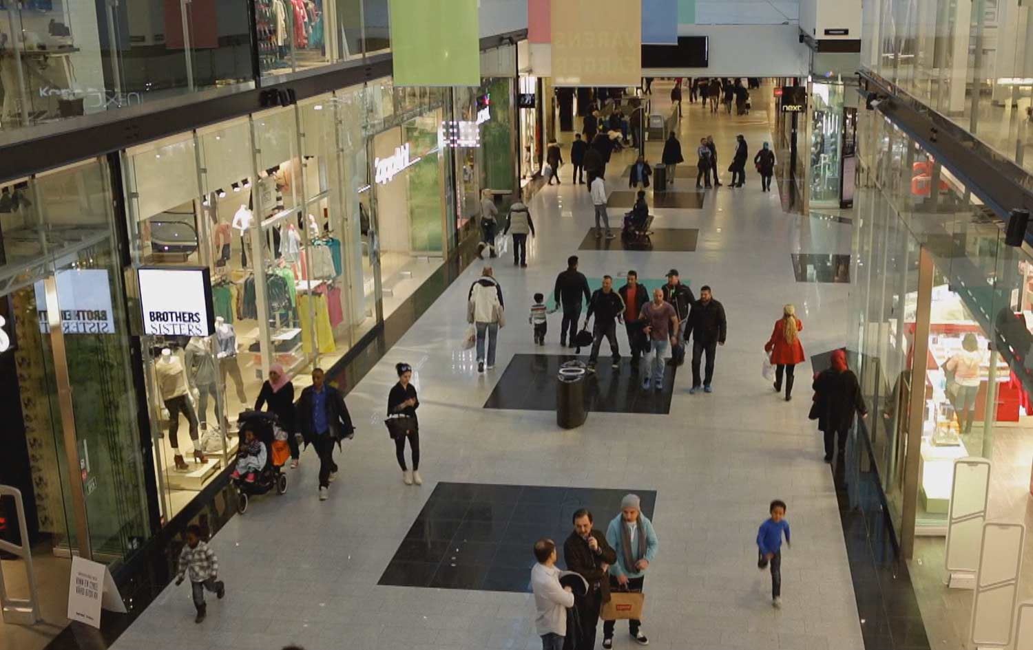 لە سوێد لە مانگی رابردوودا 7 هەزار و 879 کەس مافی مانەوەیان پێدراوە