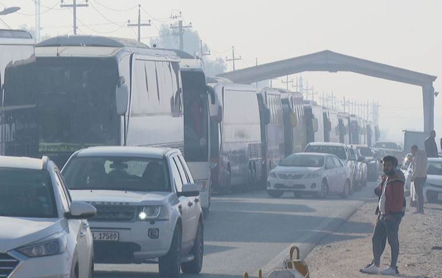 گەشتوگوزار: ئاسانکاری لە بازگەکان دەکرێت بۆئەوەی گەشتیاران زوو بەڕێبکرێن