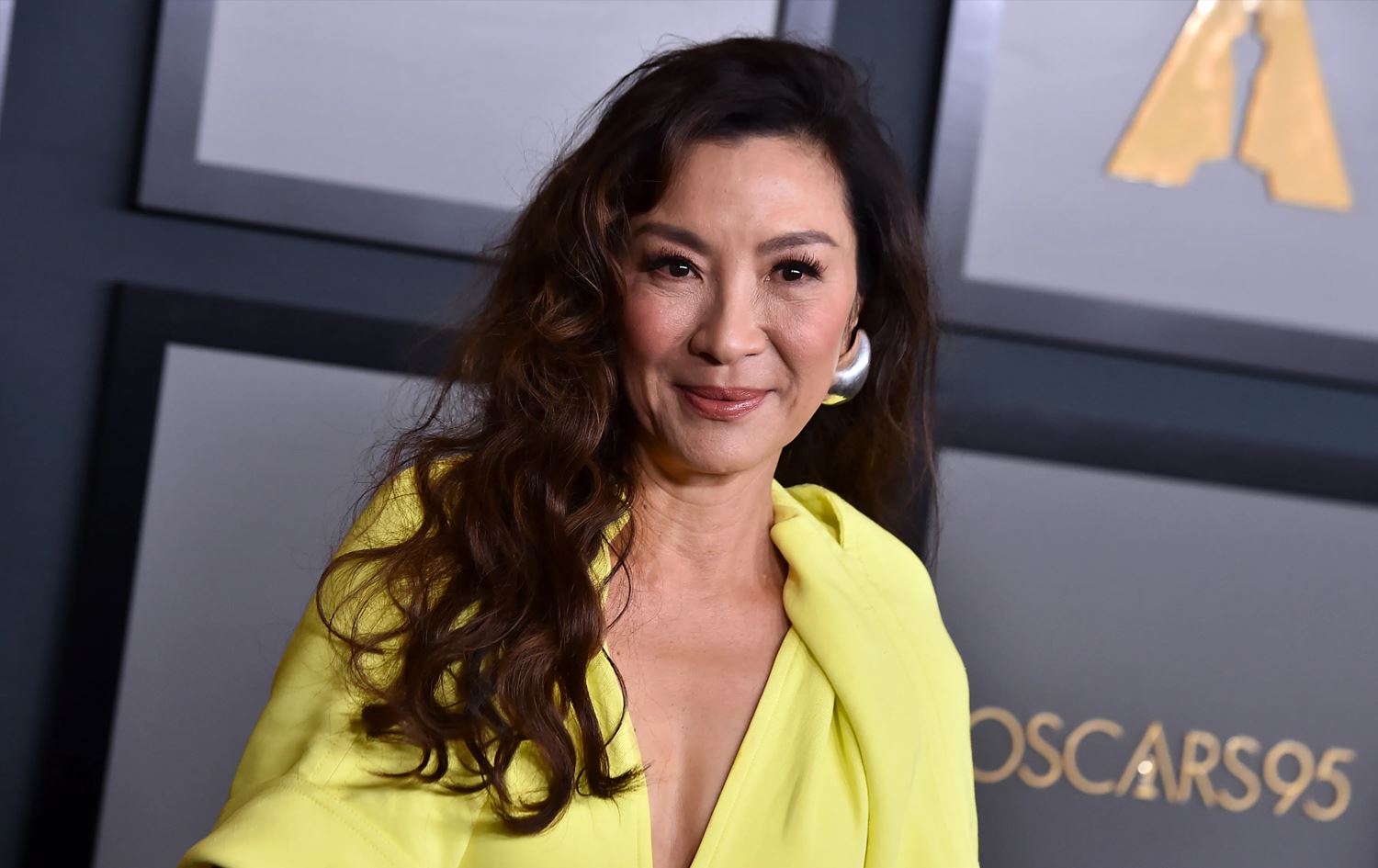 بۆ یەکەمجار هونەرمەندە بە رەچەڵەک ئاسیاییەکان بۆ زۆرترین خەڵاتی ئۆسکار بەربژێرن