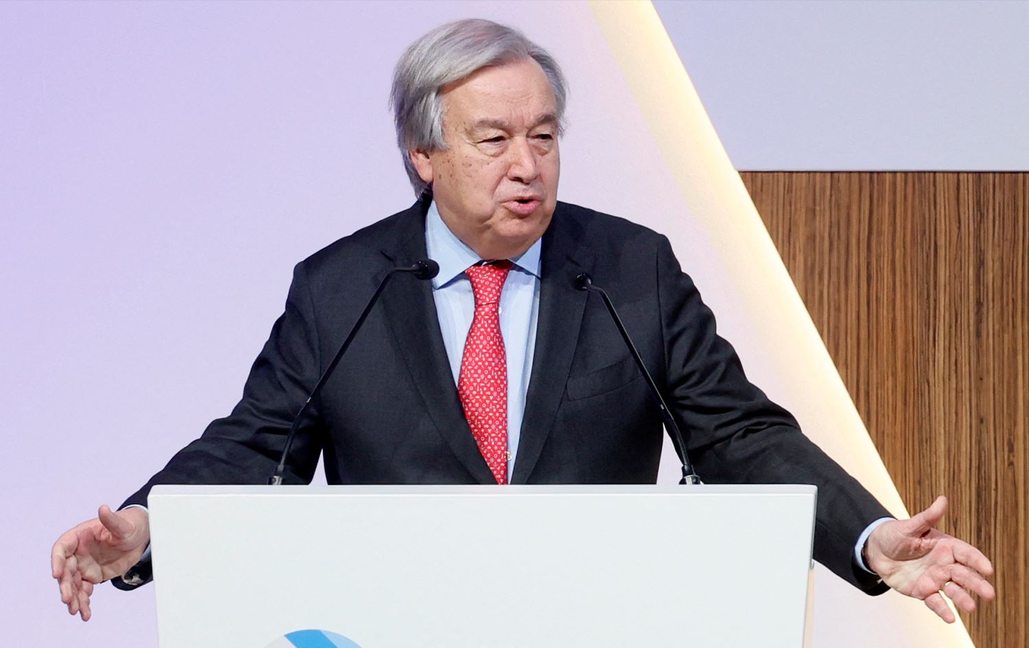 ئەنتۆنیۆ گوتێرێز: ئیسلام بەر لە چەندین سەدە هانی پاراستنی کەسانی لێقەوماوی داوە